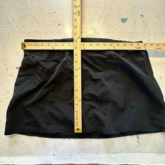 LANDS END Swim Skirt Skort Bottom Black Built In Brief Women's Size 16 - Picture 5 of 7